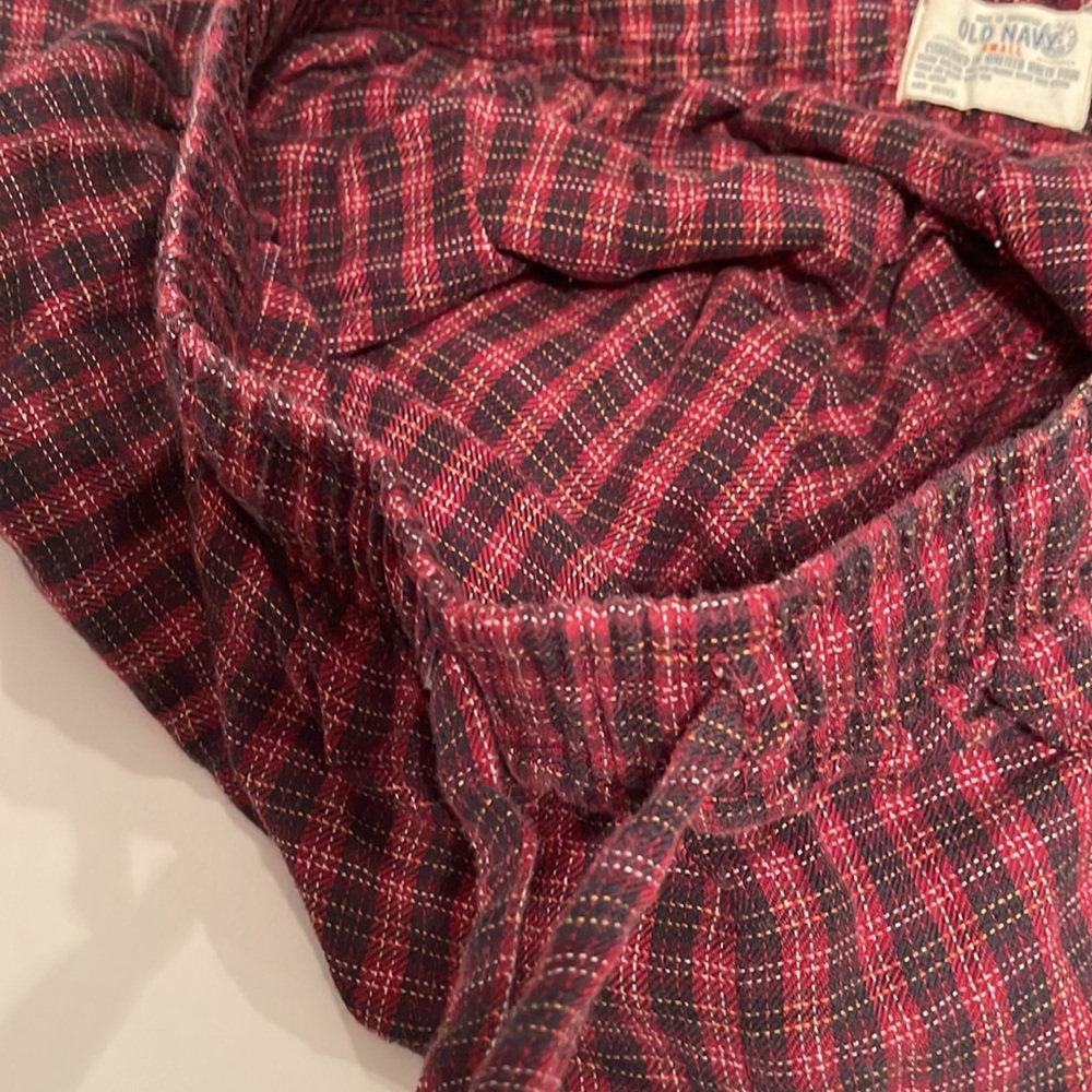 Old Navy Red Plaid Pajama Pants - Picture 6 of 8